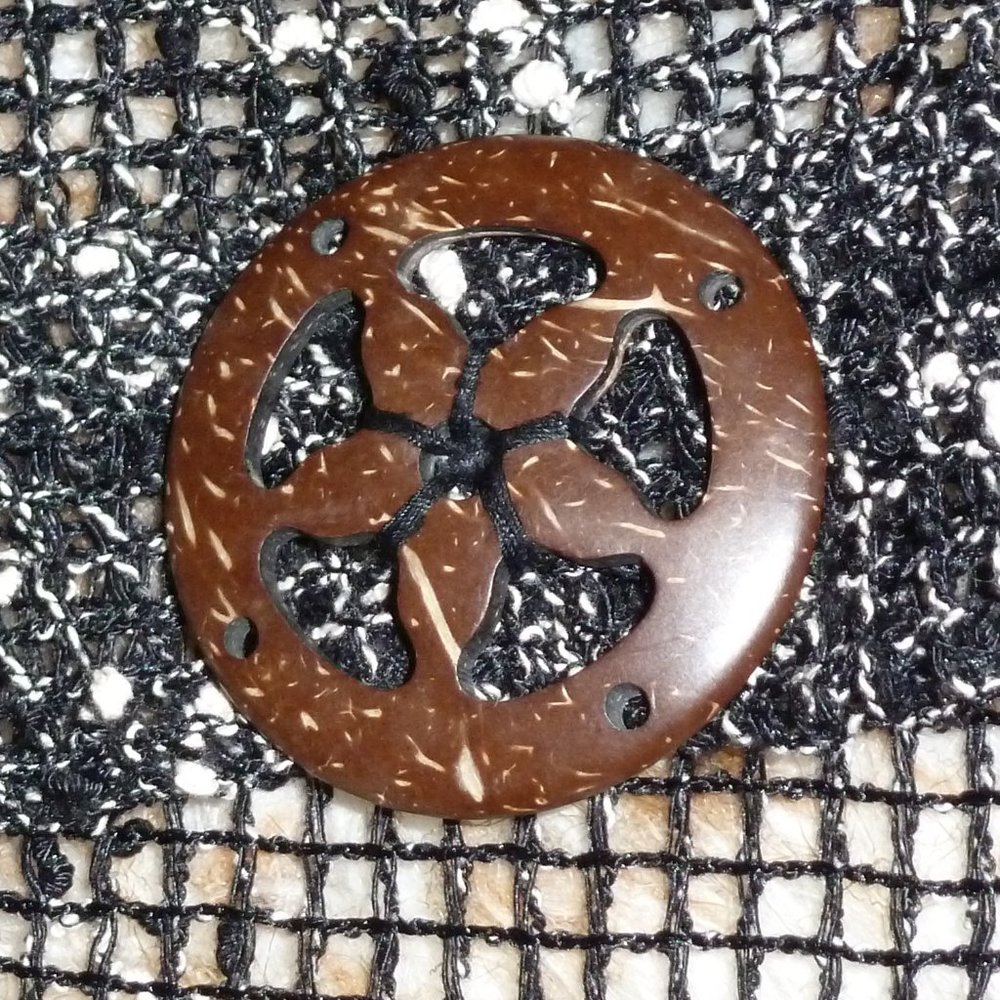 Unique Mirror Image knitted front button tunic top - Picture 10 of 12